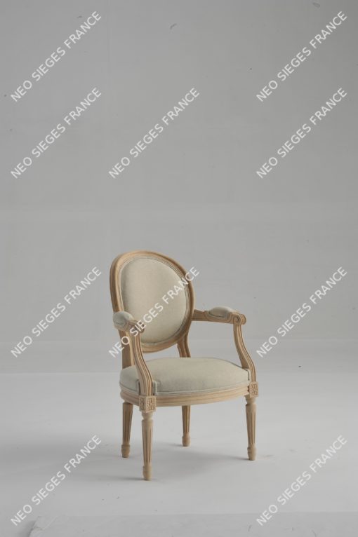 Fauteuil Médaillon enfant garni en blanc lin réf. 2322